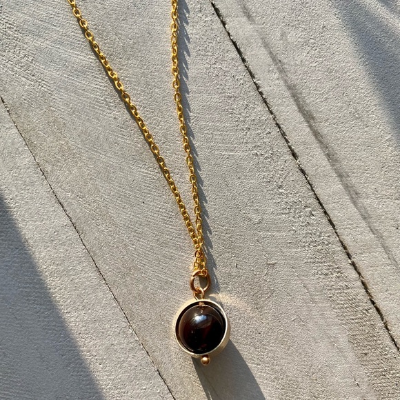Brown ball pendant, spinning pendant - Picture 3 of 5